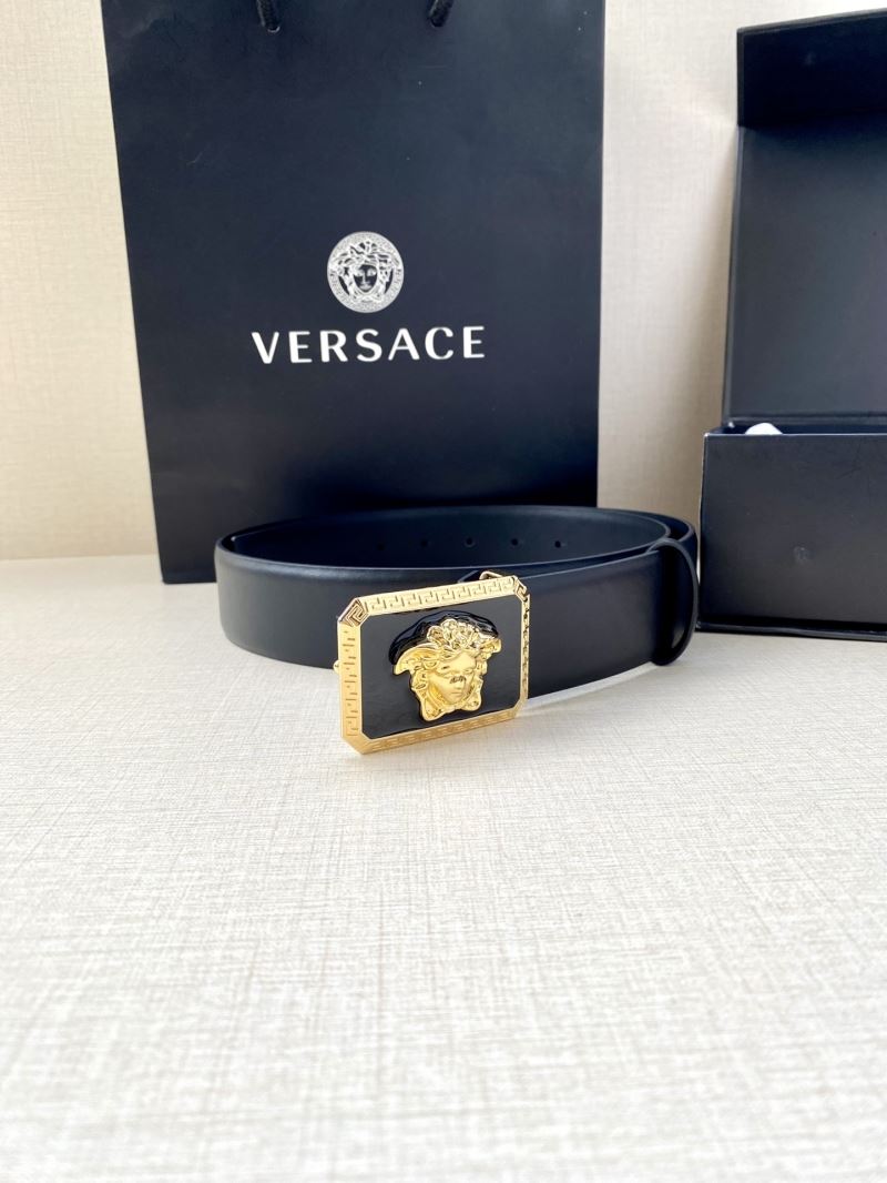 VERSACE